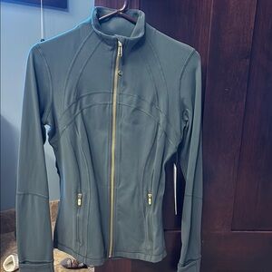 Define Jacket.  Size 8 Lululemon